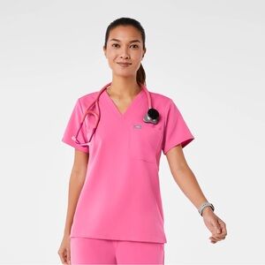 NWOT Figs Limited Edition Catarina One Pocket Scrub Top, L | F*ing Pink 💕